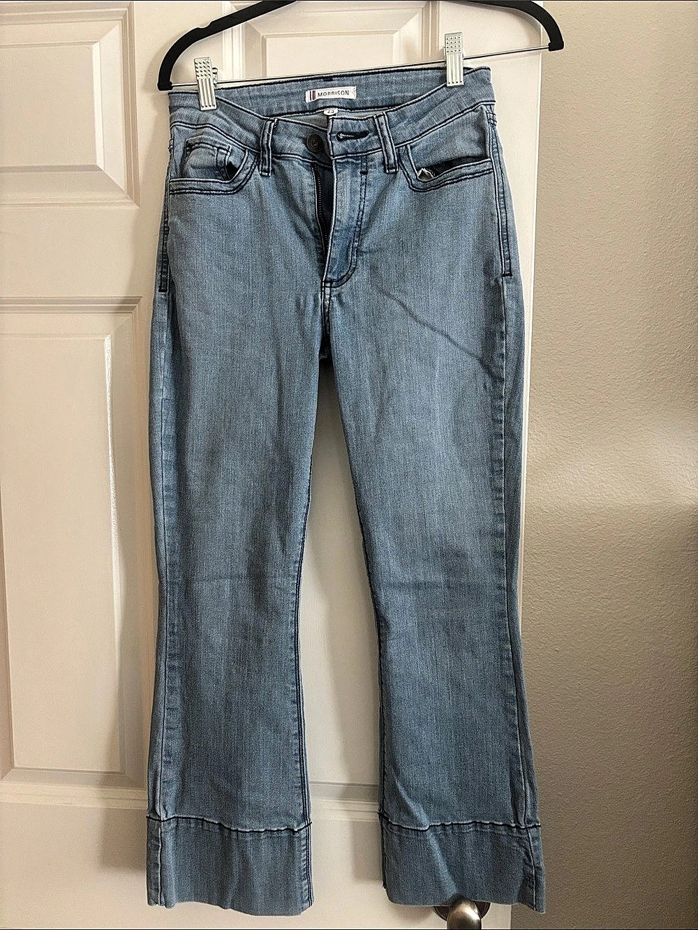 Morrison Jeans in Light Blue. Size 25